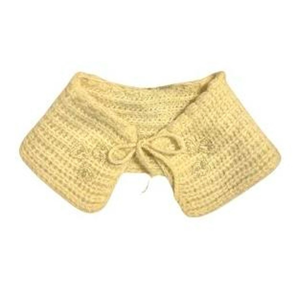 Vintage White Mohair knit Collar with Pearl Detailing